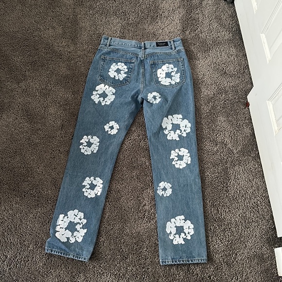 COPY - Denim tear jeans - Picture 2 of 4